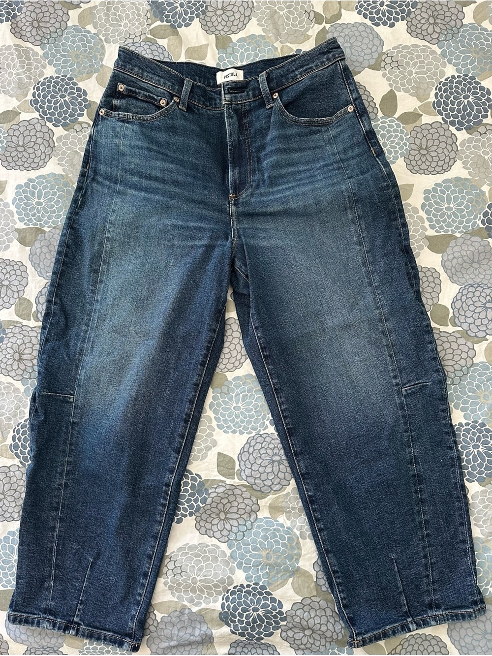 Pistola Women’s Dark Blue Barrel Jeans!